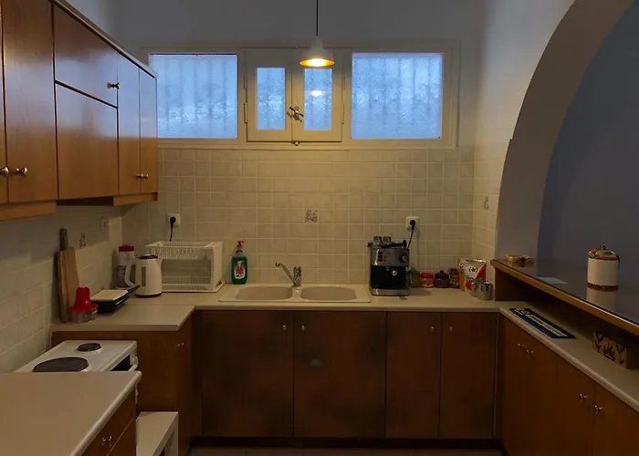 Cozy And Peaceful In The Center Of Naxos Apartman *