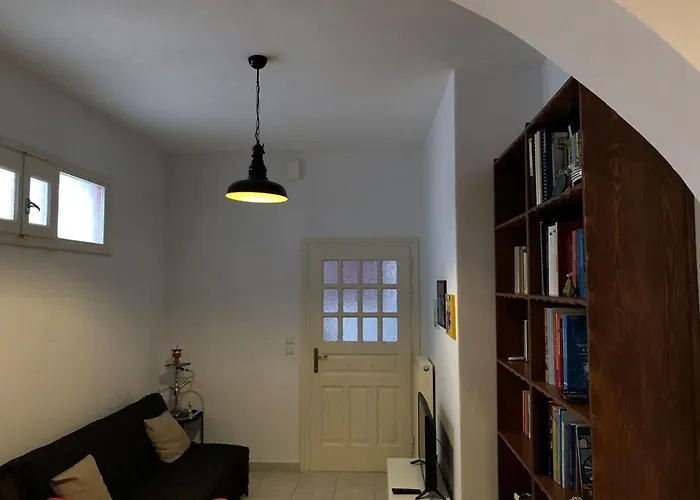 Apartment Cozy And Peaceful In The Center Of Naxos Naxos City